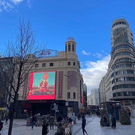 Apartamentos Day Madrid Tribunal Centro Gran Via Sol エクステリア 写真