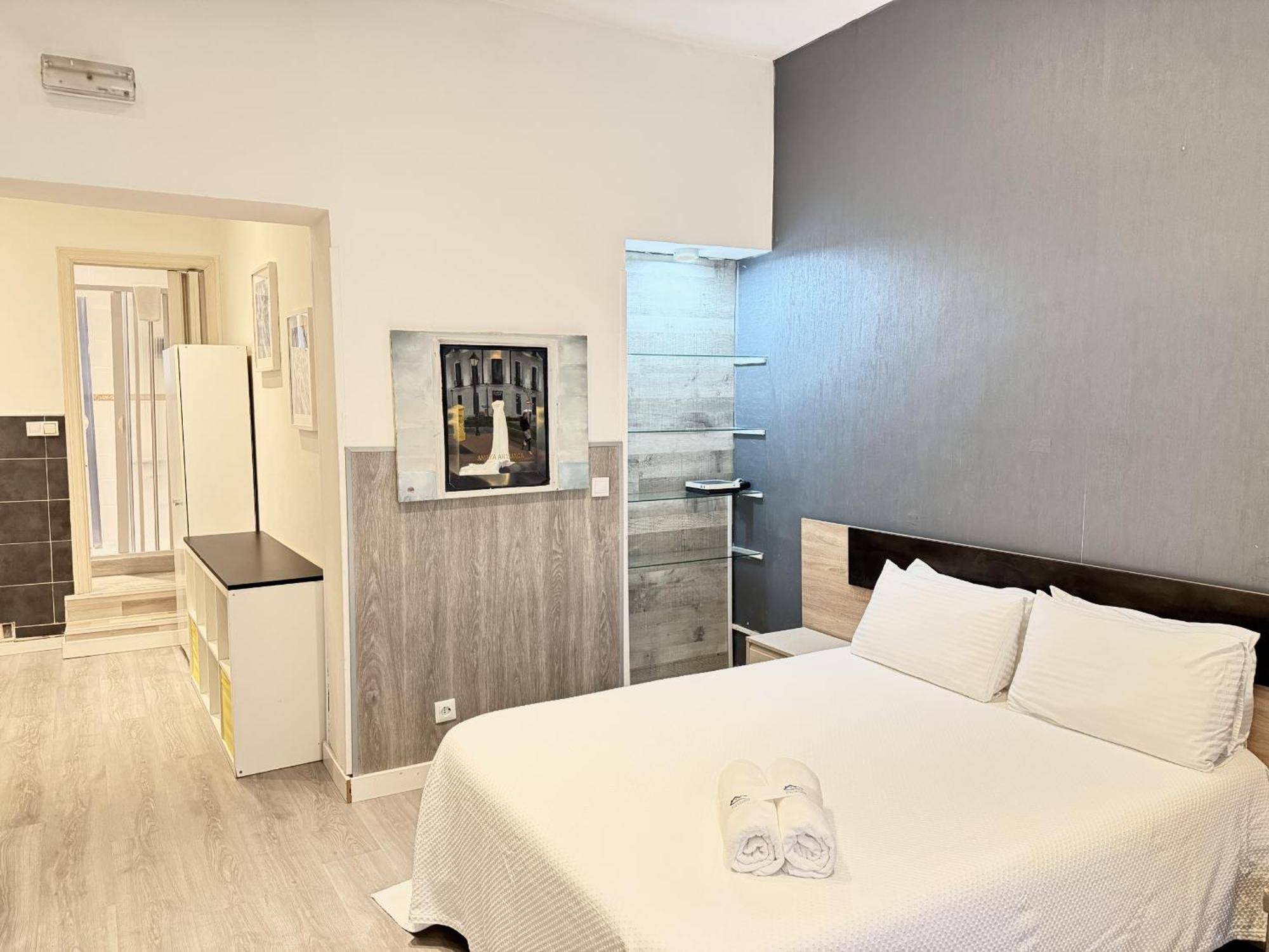 Apartamentos Day Madrid Tribunal Centro Gran Via Sol エクステリア 写真